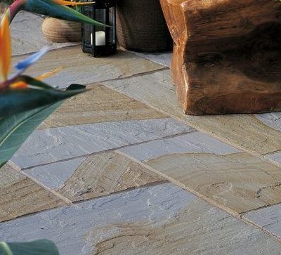 Indian York Indian Stone Calibrated Chiseled Edges 22MM Patio Pack (£22.77m² ex VAT)